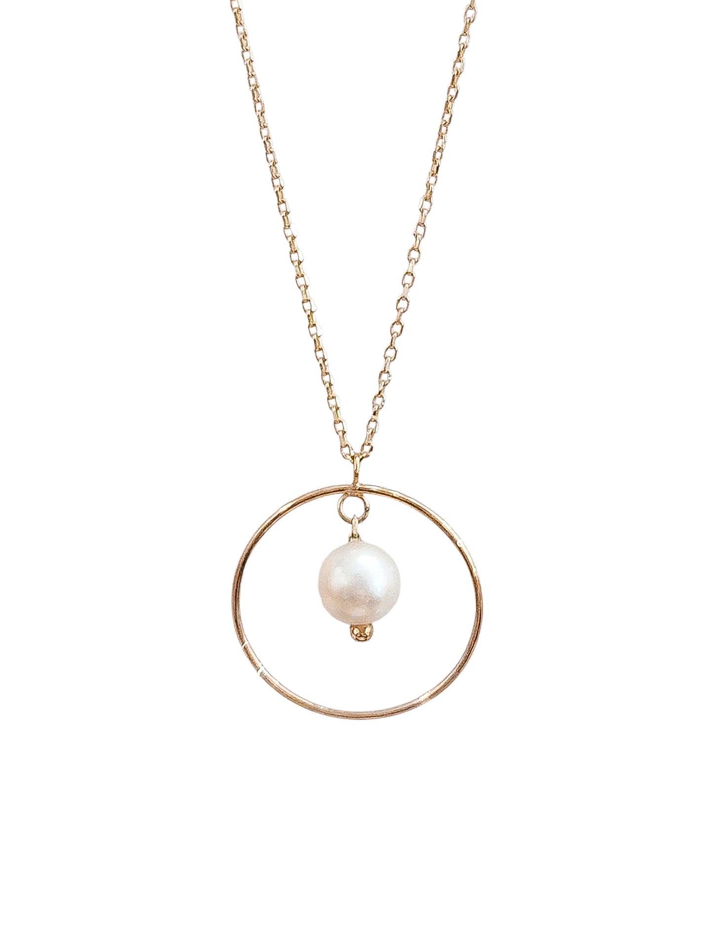Gargantilla perla con circulo oro 10k