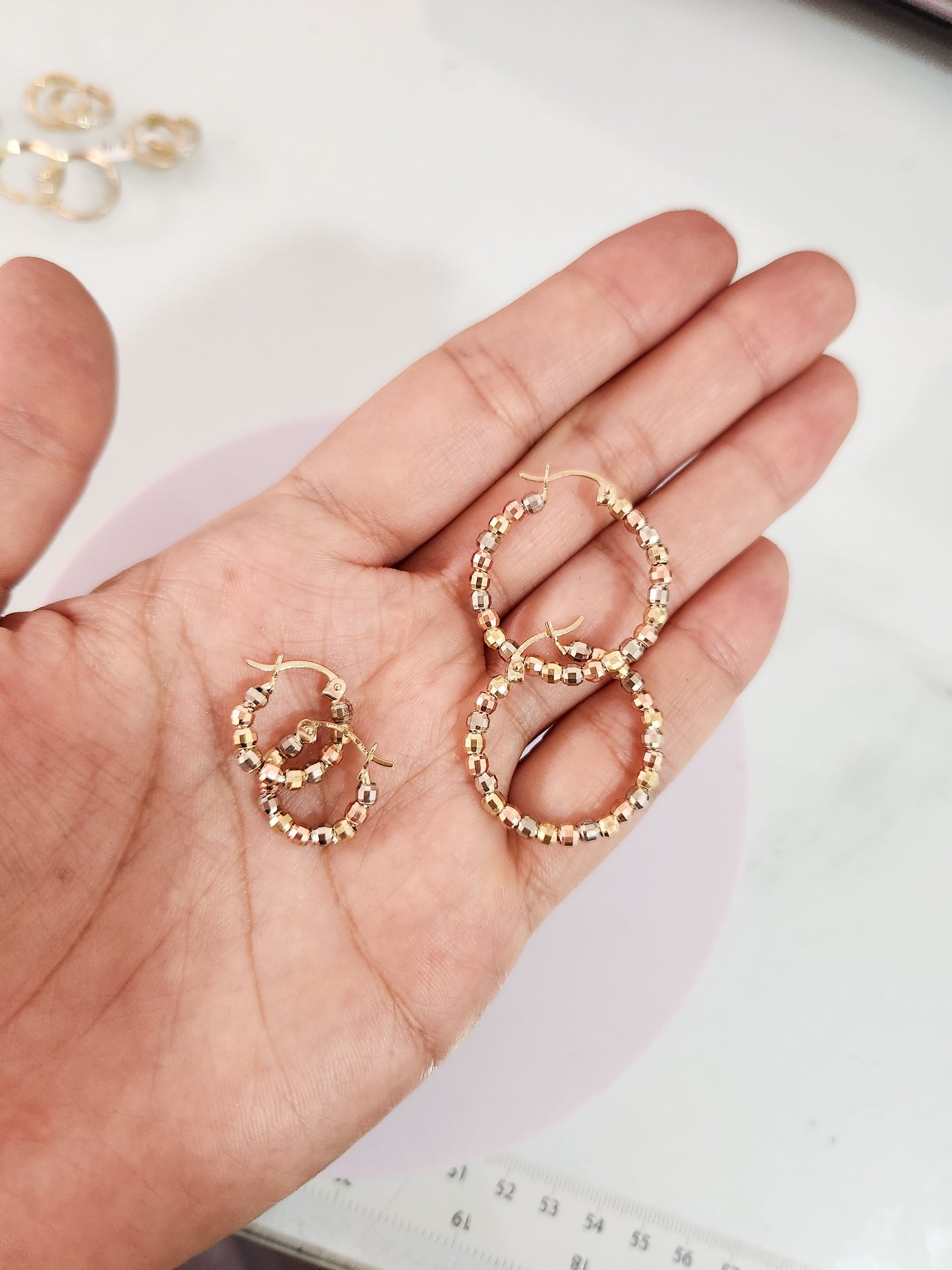 Arracadas bolas 3 oros CHICAS