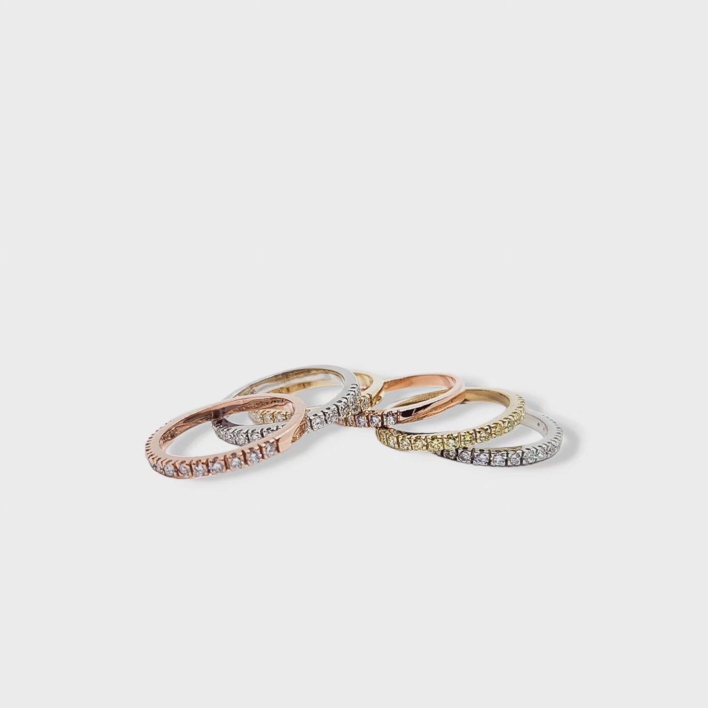 Anillo oro 14k media churumbela con diamantes naturales