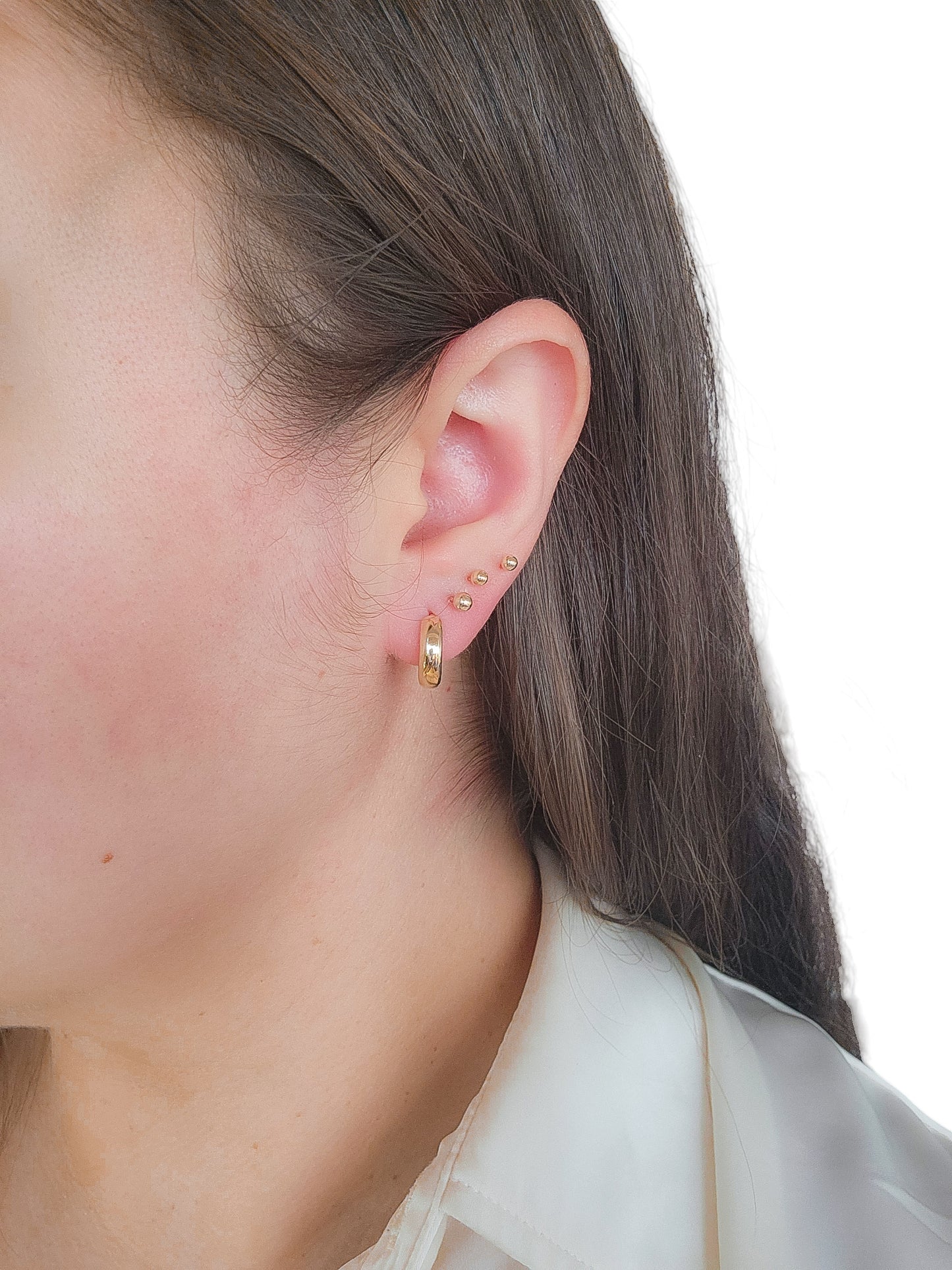 Huggies BÁSICOS 1.4 cms oro 10k