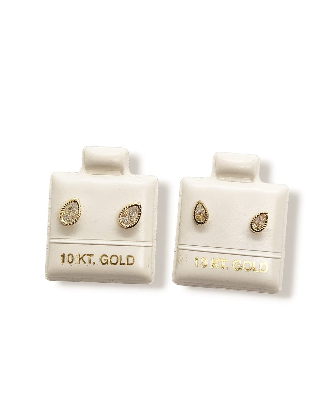 Par de Broquel de gota con bisel facetado y piedra blanca chico y grande oro 10k