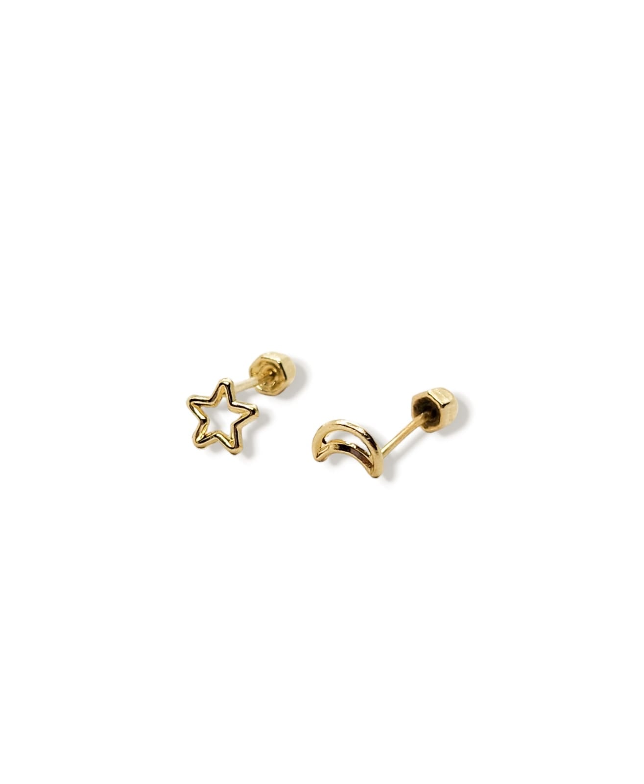 Par de Broquel contorno luna y estrella silueta oro de 10k DORADO