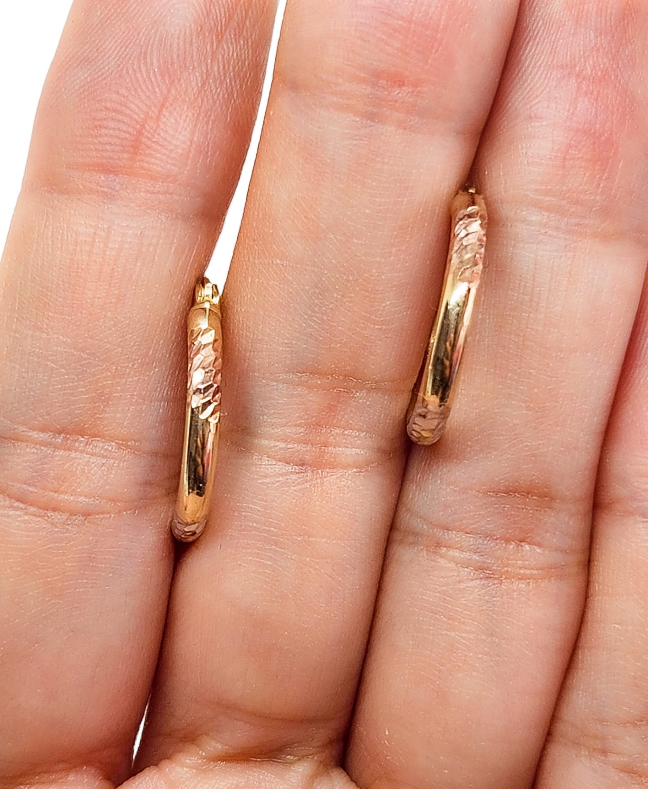 Arracadas 3 oros básicas facetadas CHICAS