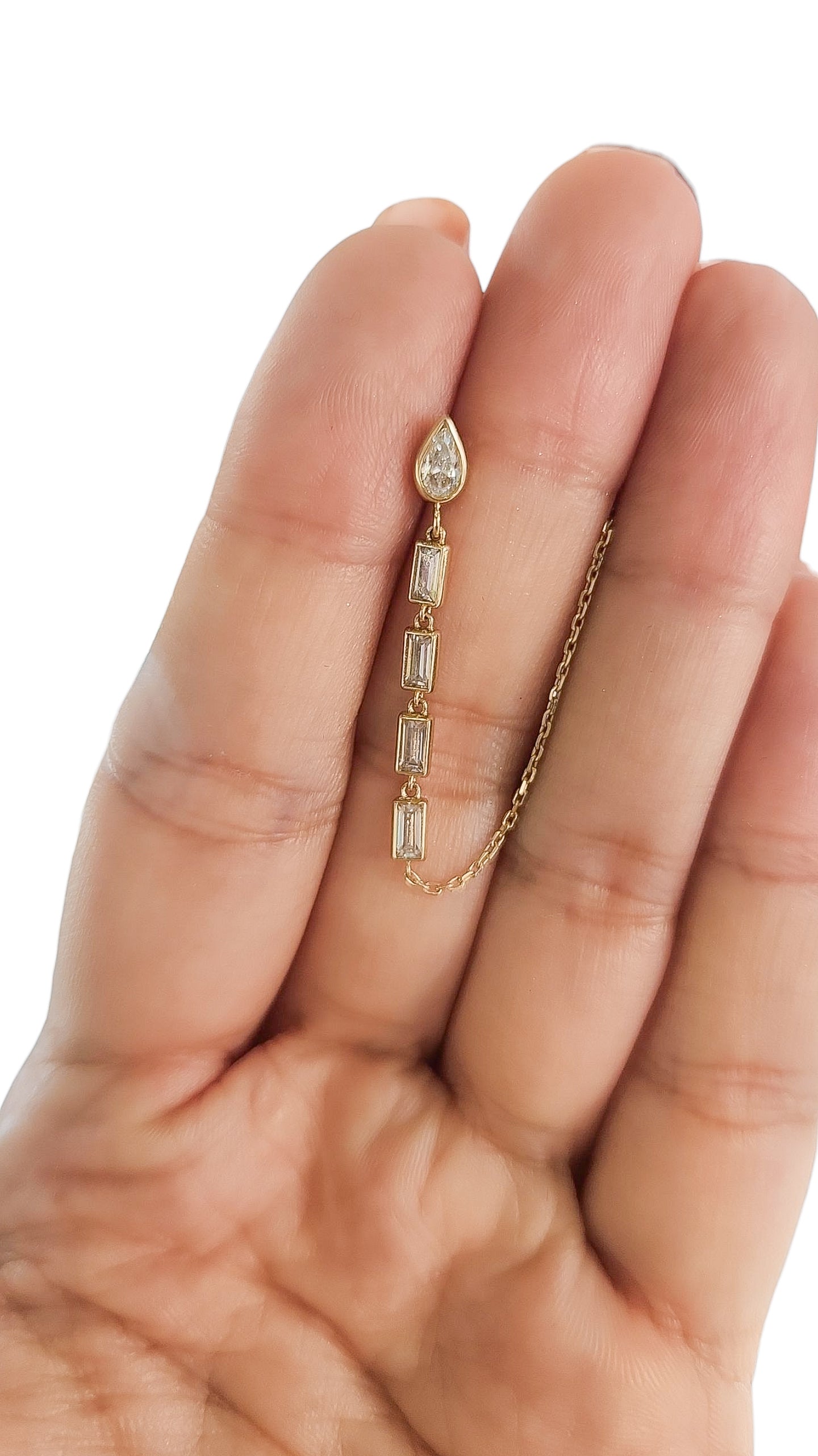 Par o Pieza de arete gota con cadena y piedras Oro de 10k DORADO