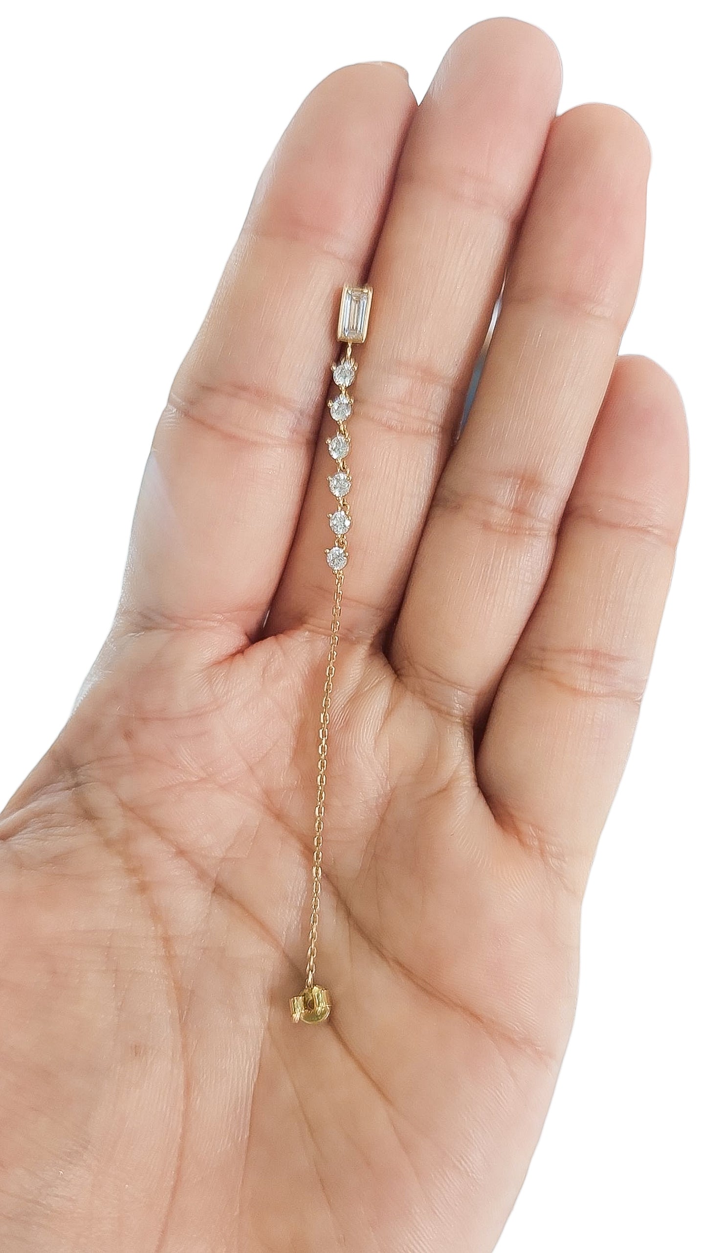 Par o Pieza de arete con cadena y piedras Oro de 10k DORADO