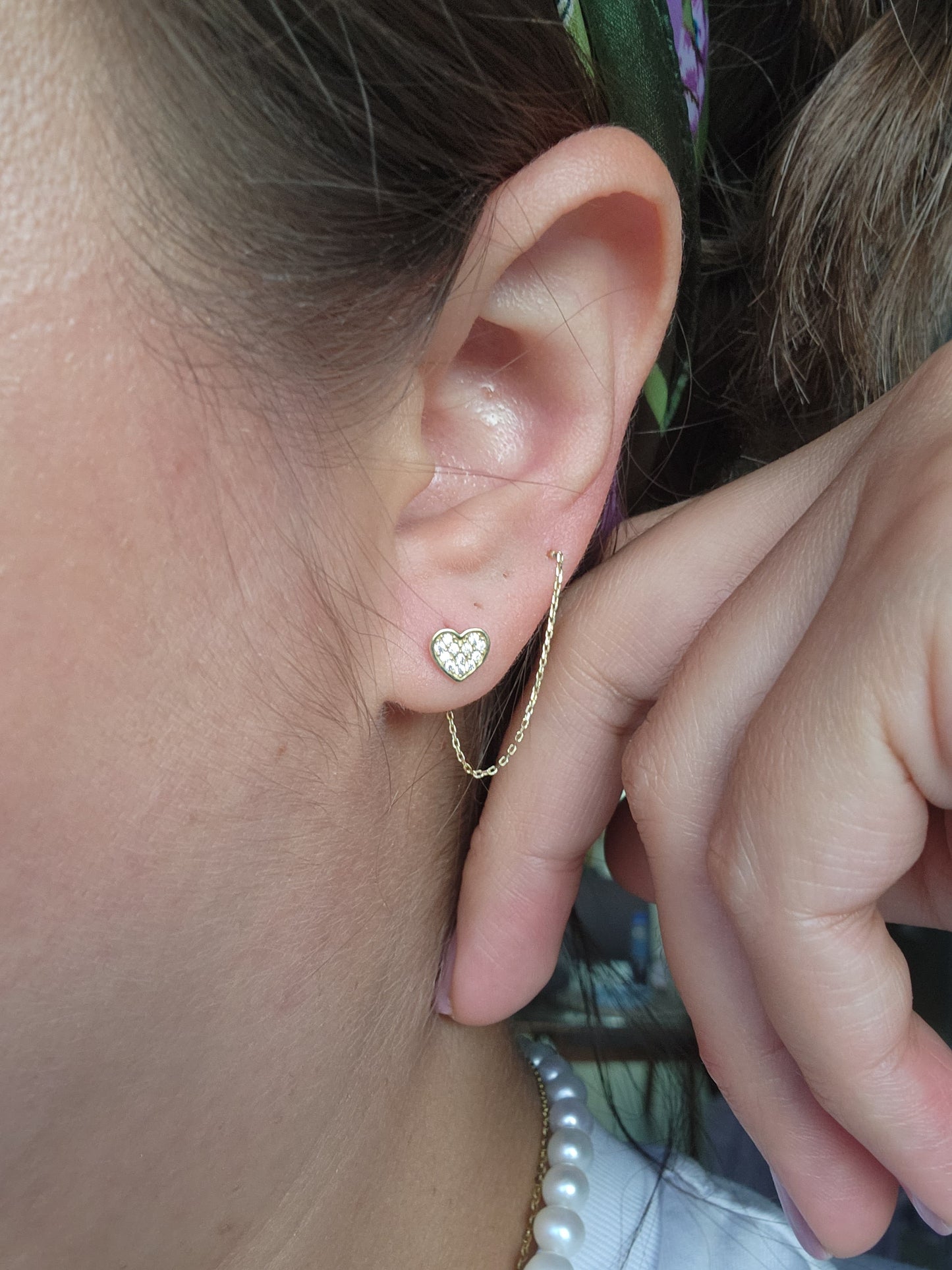 Par o Pieza de arete con cadena corazón Oro de 10k DORADO