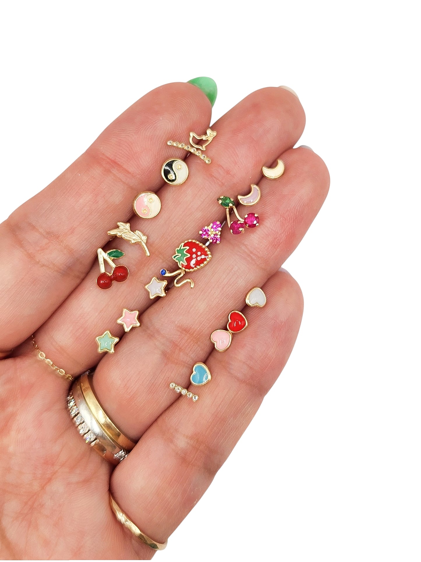 Par de Broquel esmalte luna corazón blanco oro de 10k DORADO