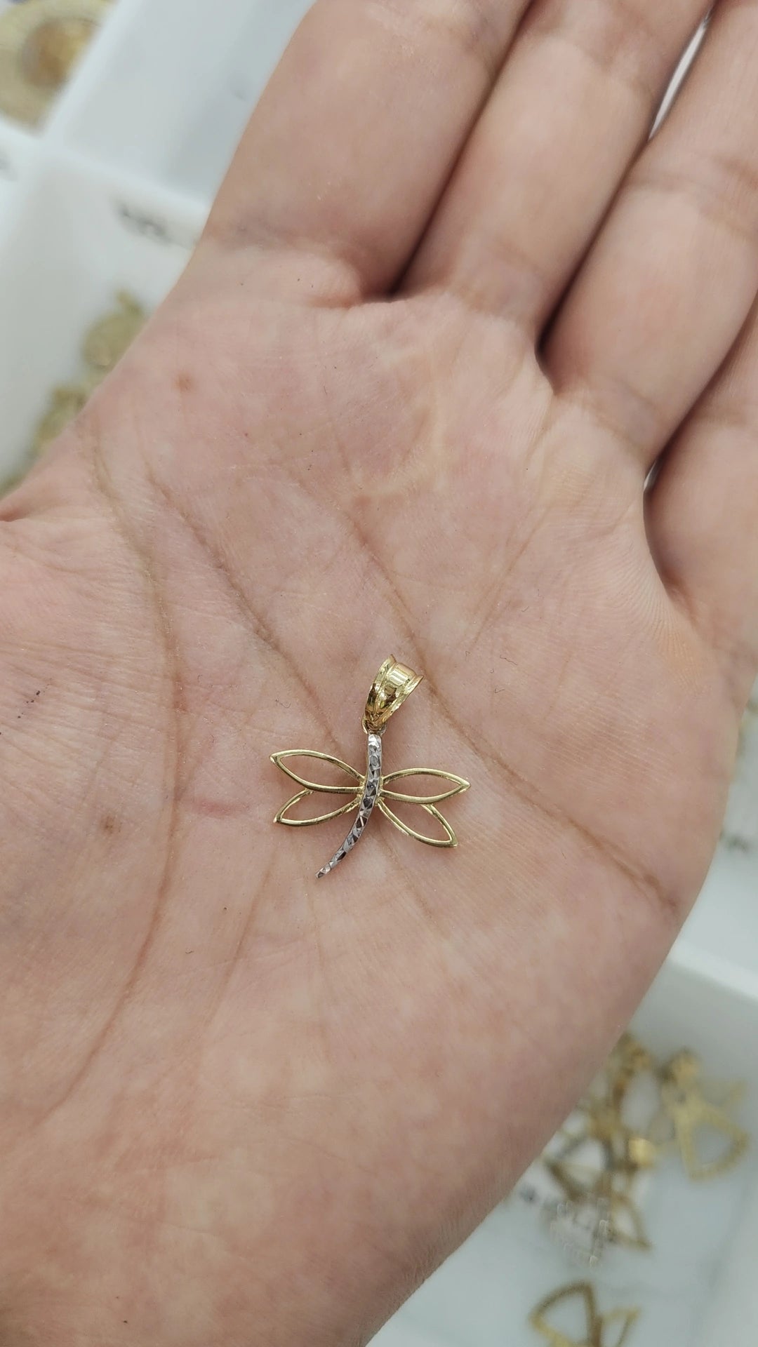 Dije libélula oro 10k