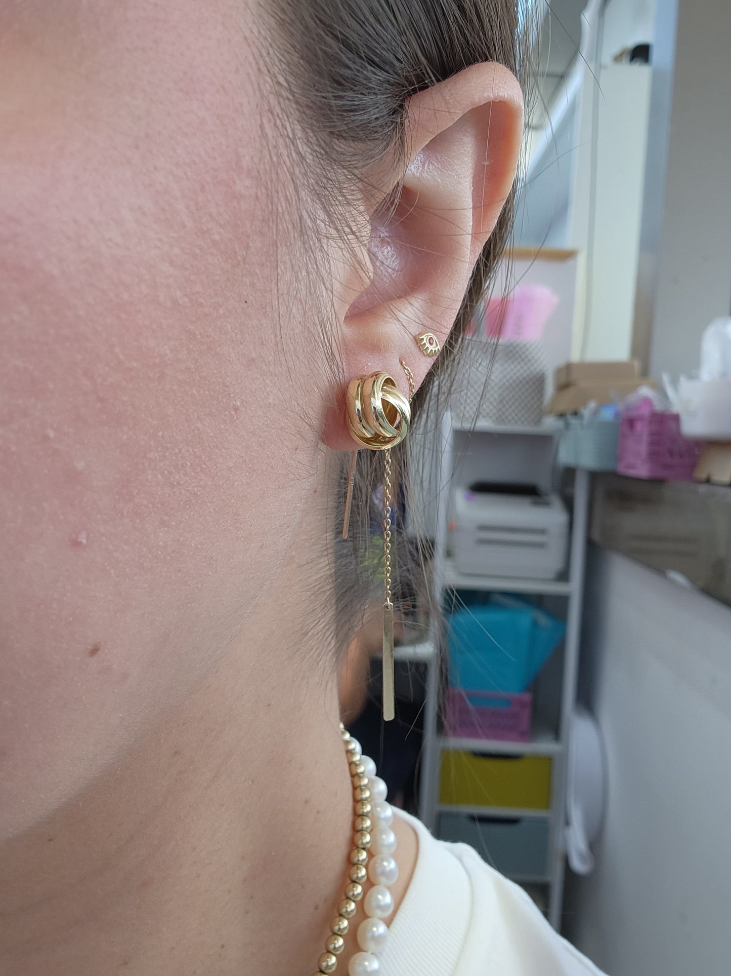 Aretes en forma de esfera