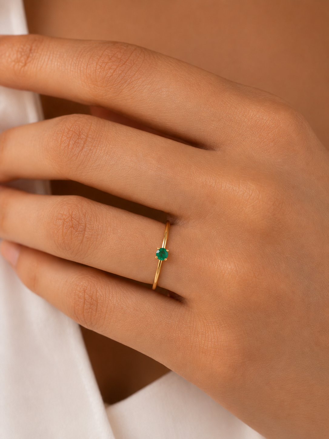Anillo Esmeralda natural oro 10k