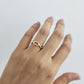 Anillo corazón con piedras y cadenas oro 10k dorado