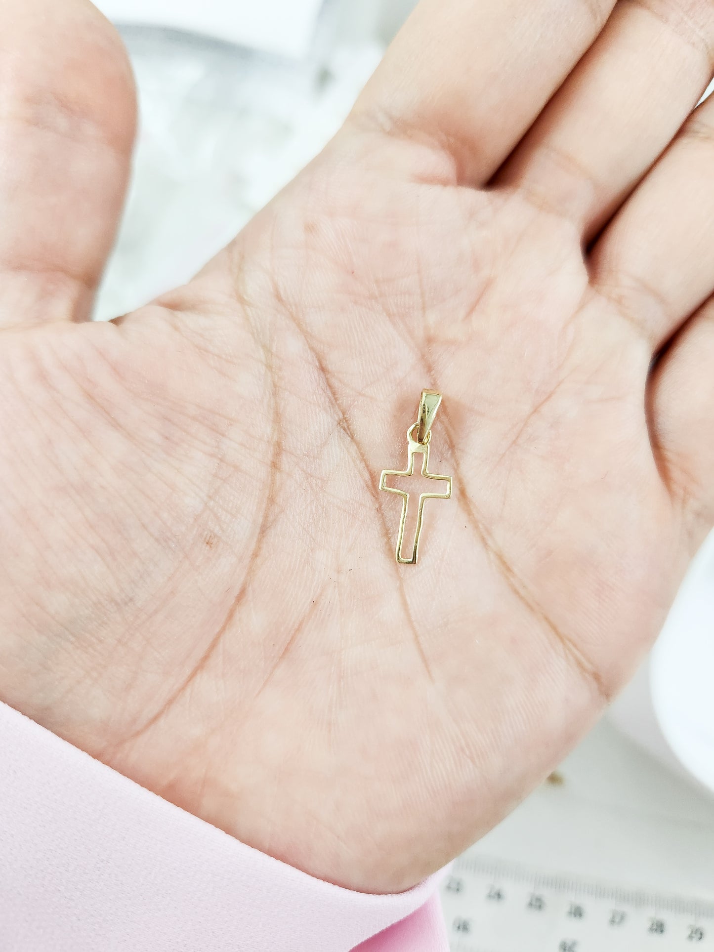 Dije cruz silueta plana oro 10k