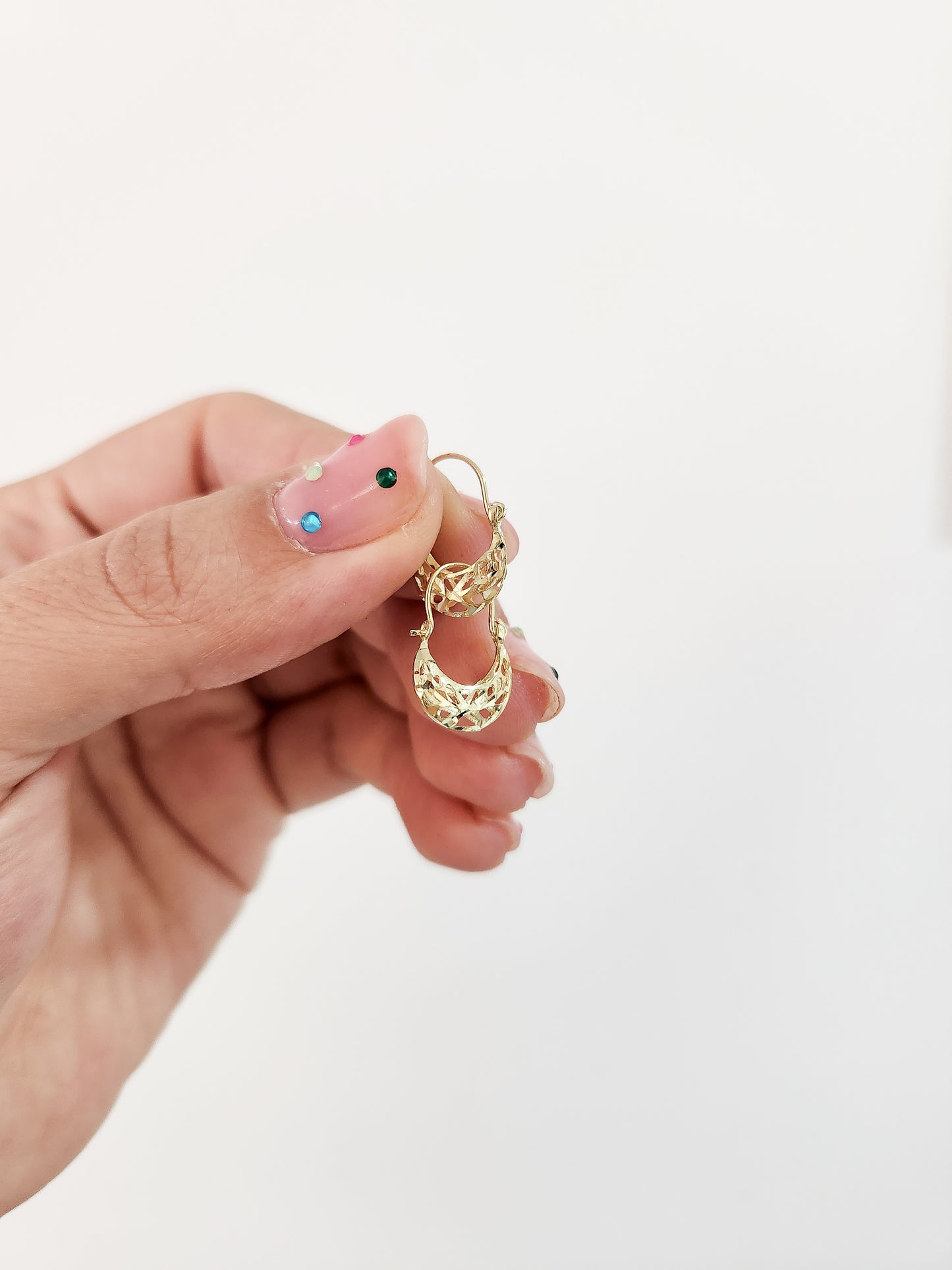 Arracadas estilo canasta chicos oro 10k