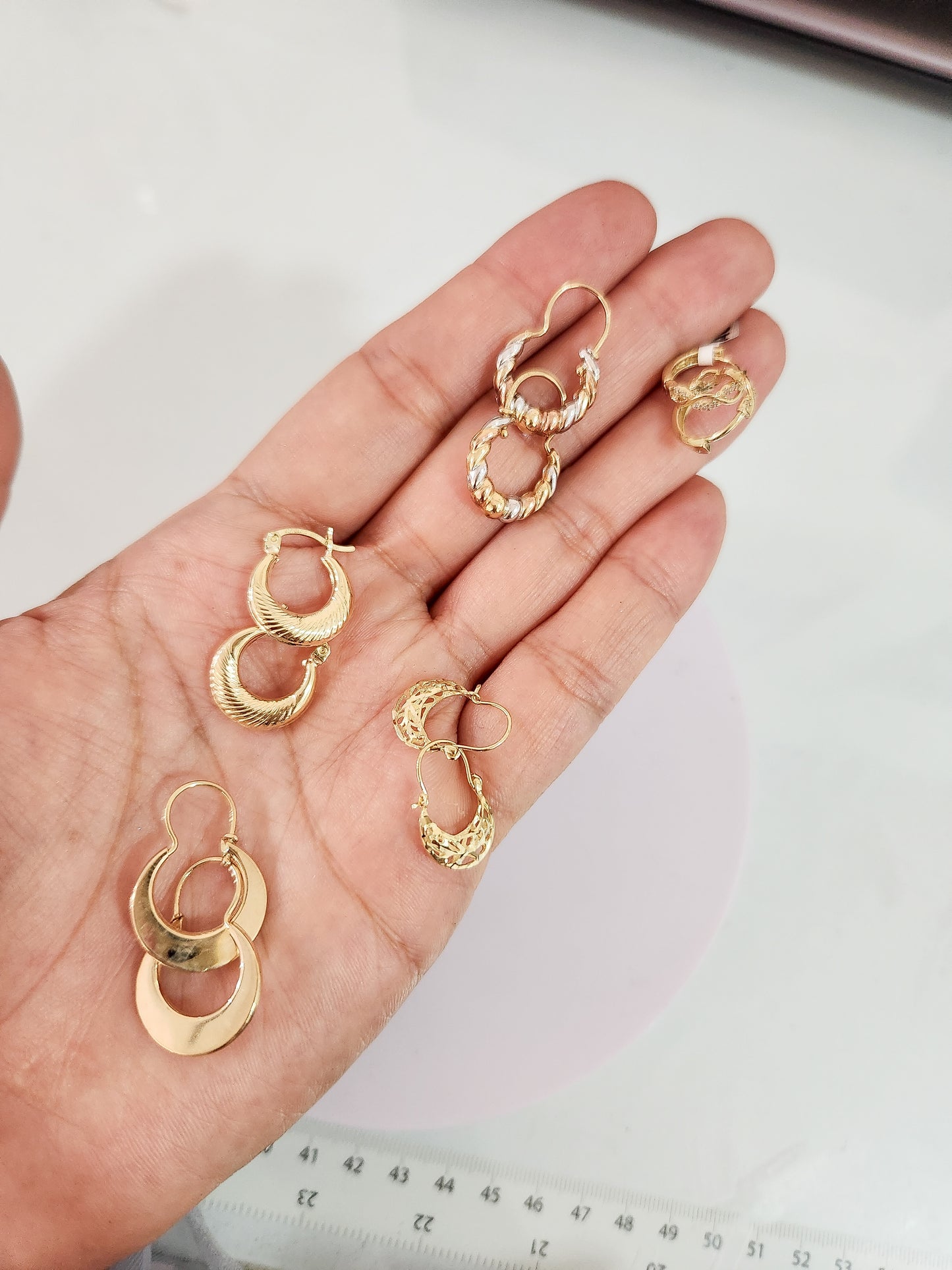 Arracadas estilo canasta chicos oro 10k