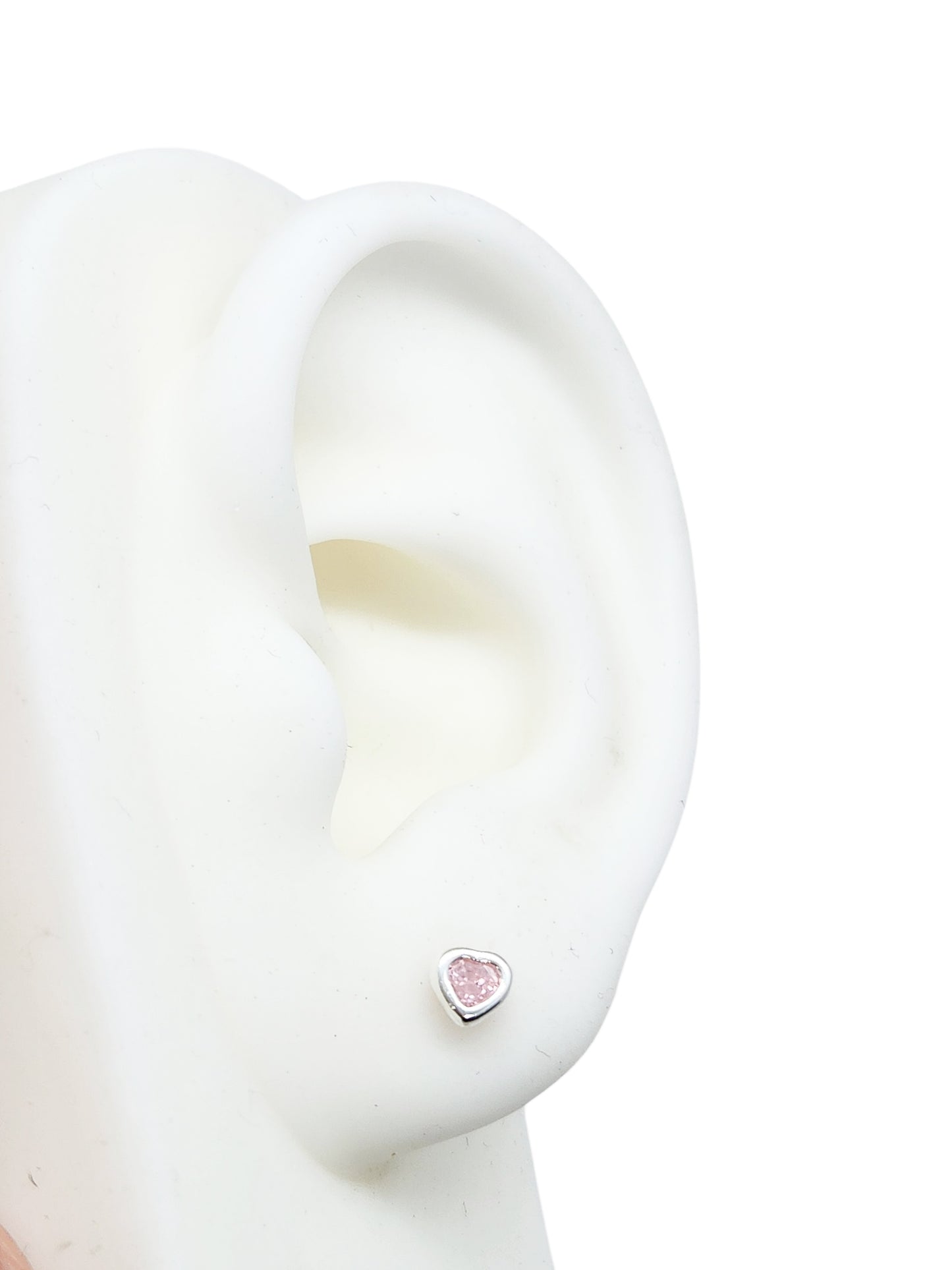 Par de broqueles biselados corazón rosa plata 925