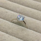 Anillo con piedra Mossainita echo de plata 925
