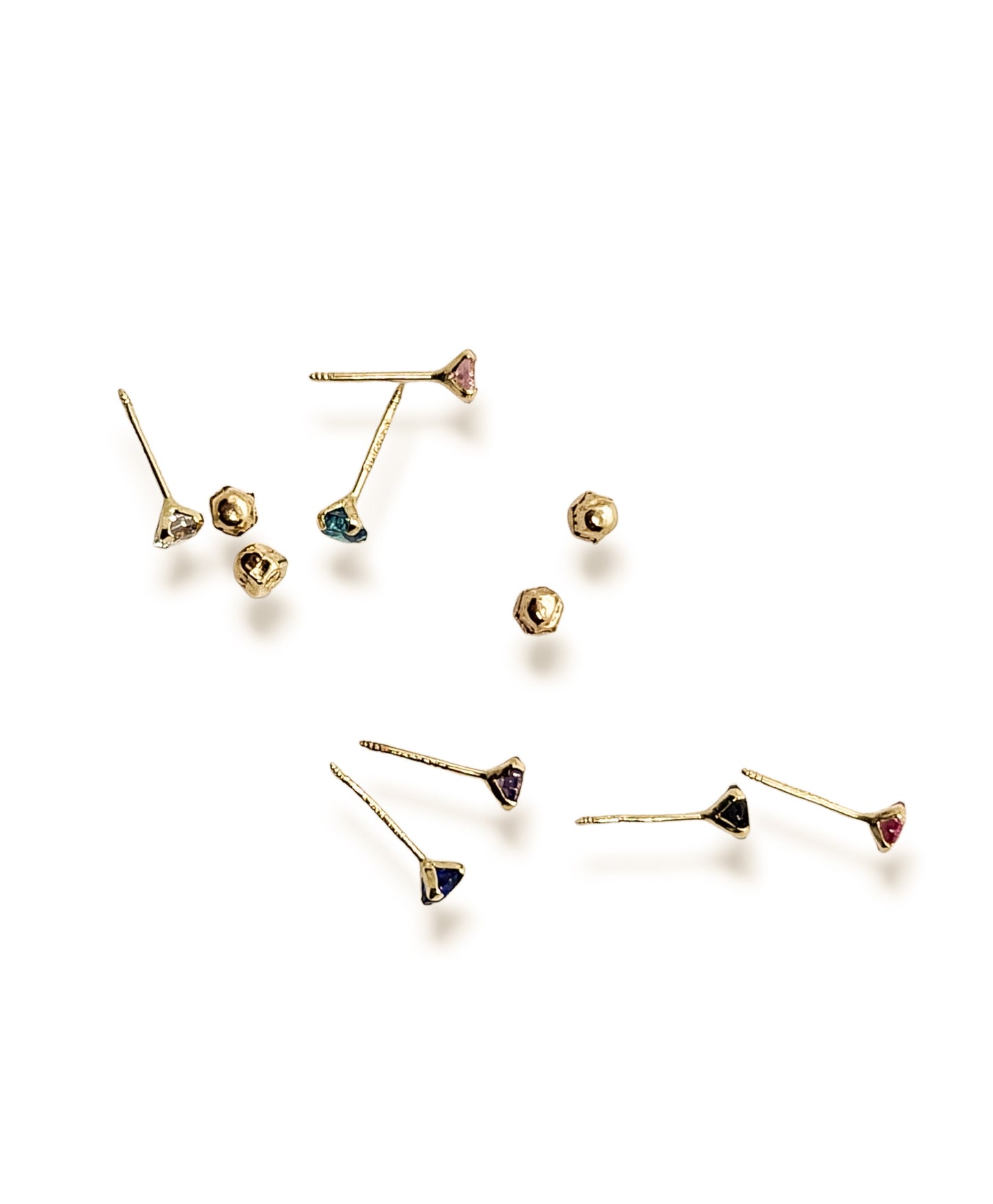 Par de Broquel básico recto #2 chispita zirconia varios colores