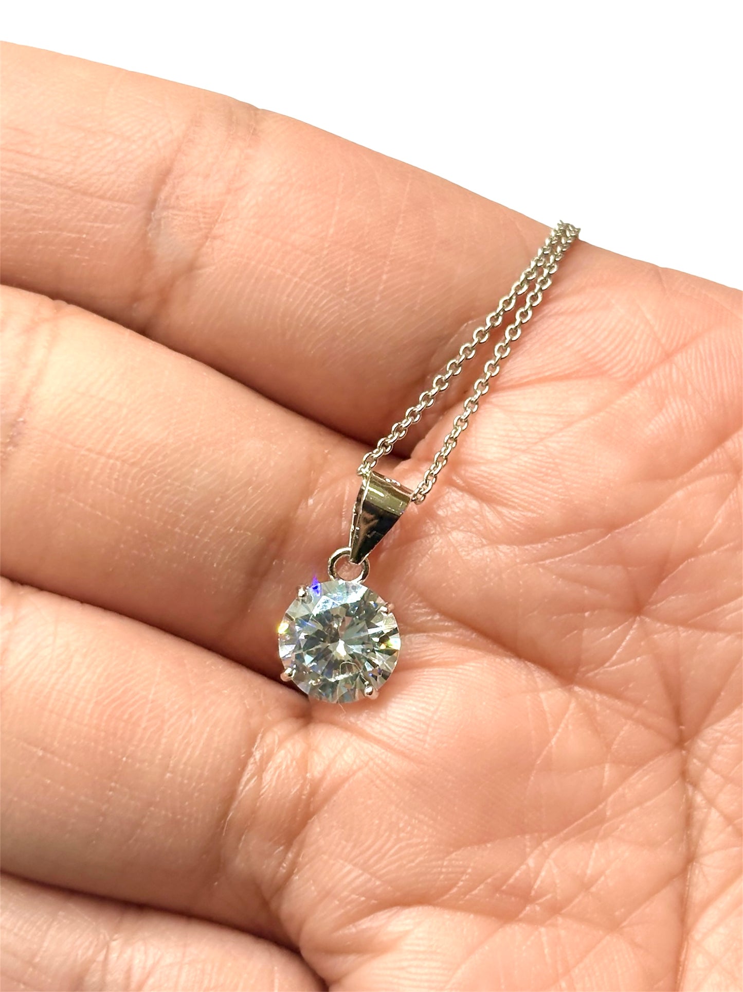 AMARIS Juego de joyería con piedra Moissanita echo de Plata 925