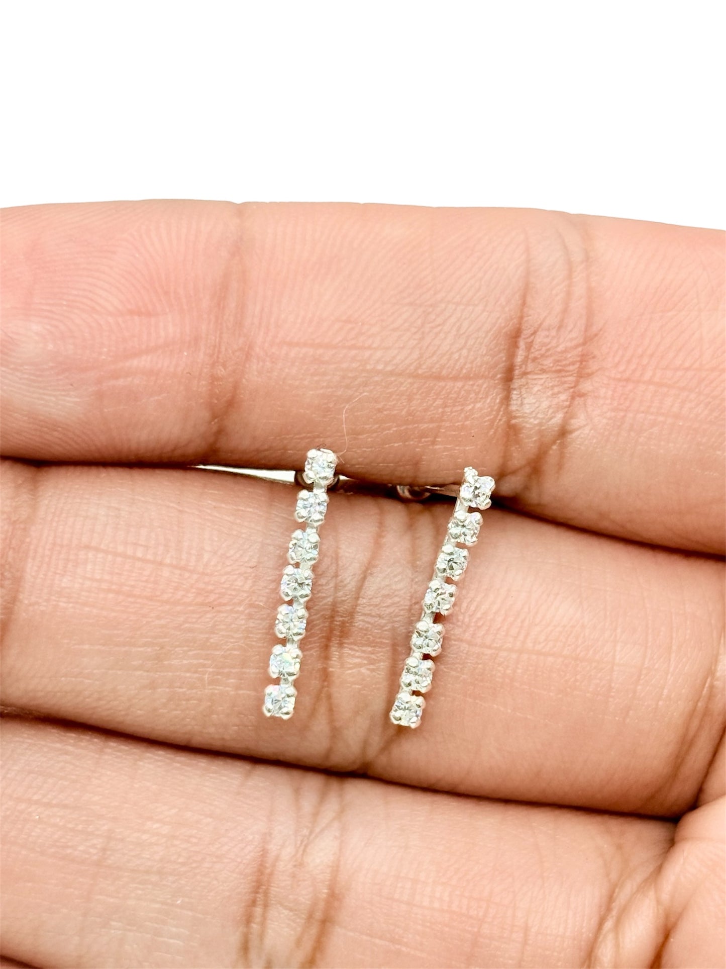 Par de broquel Barra 7 piedras circonia Plata 925