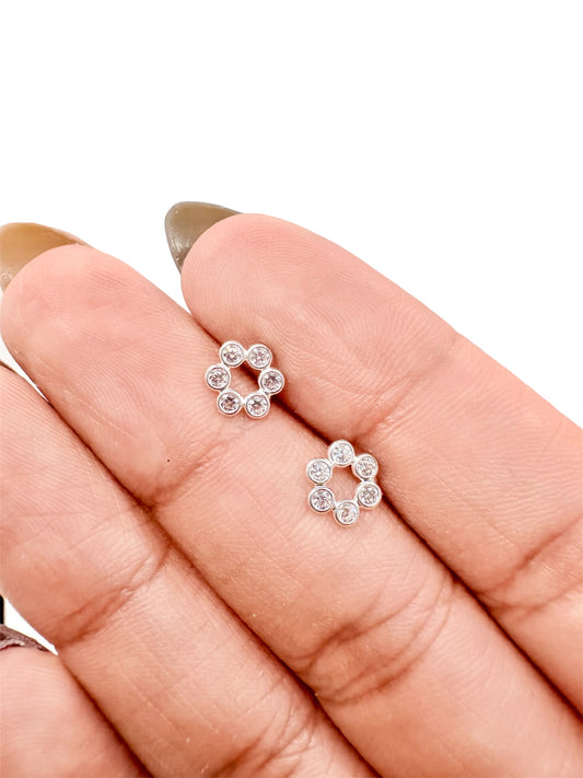 Par broquel dona con piedras hecho de Plata 925