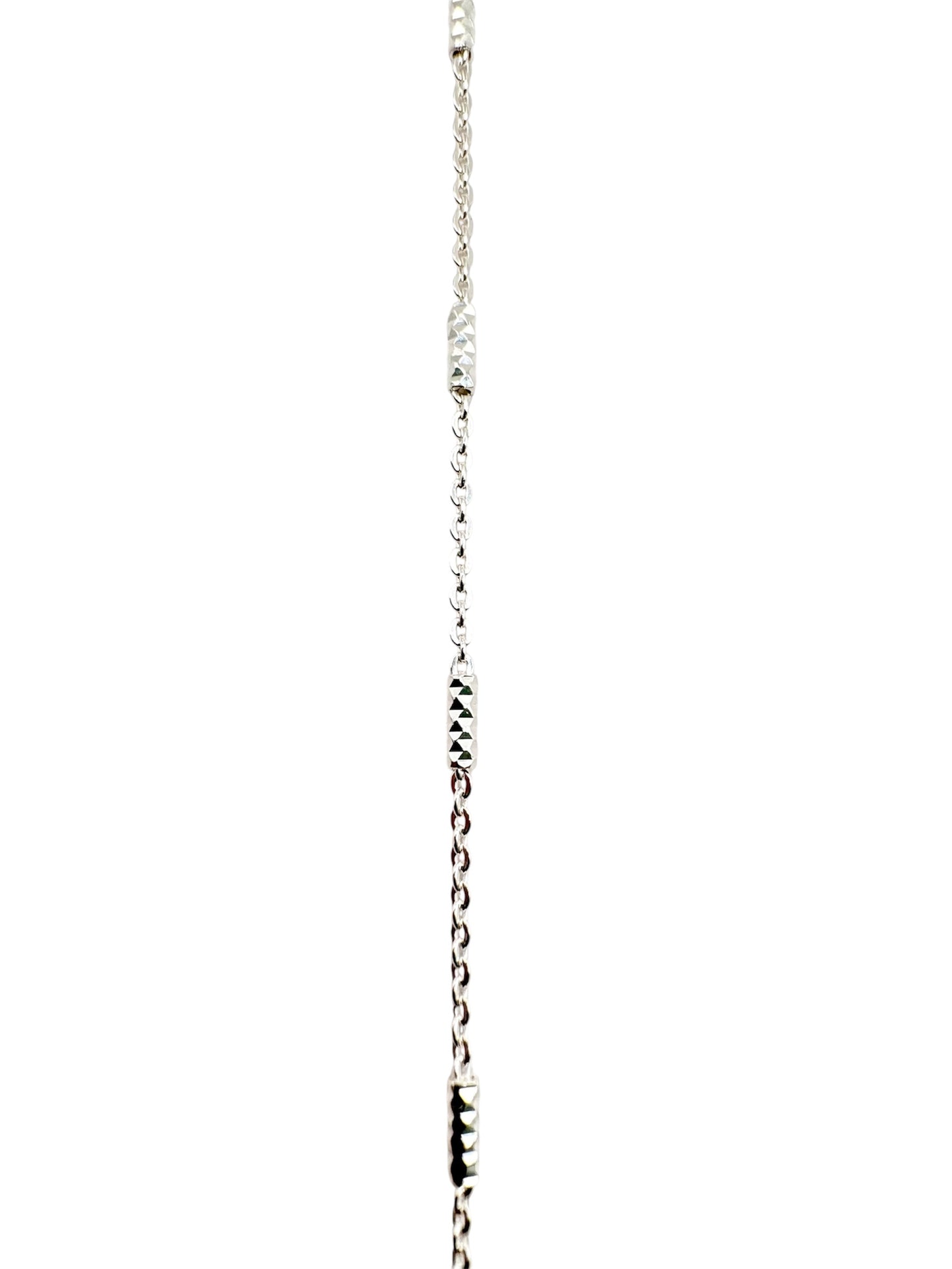 Cadena con diseño hecho de plata 925