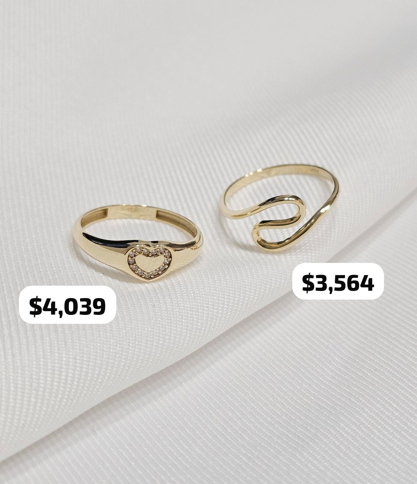 Anillo ondas y corazón con piedras oro 10k dorado