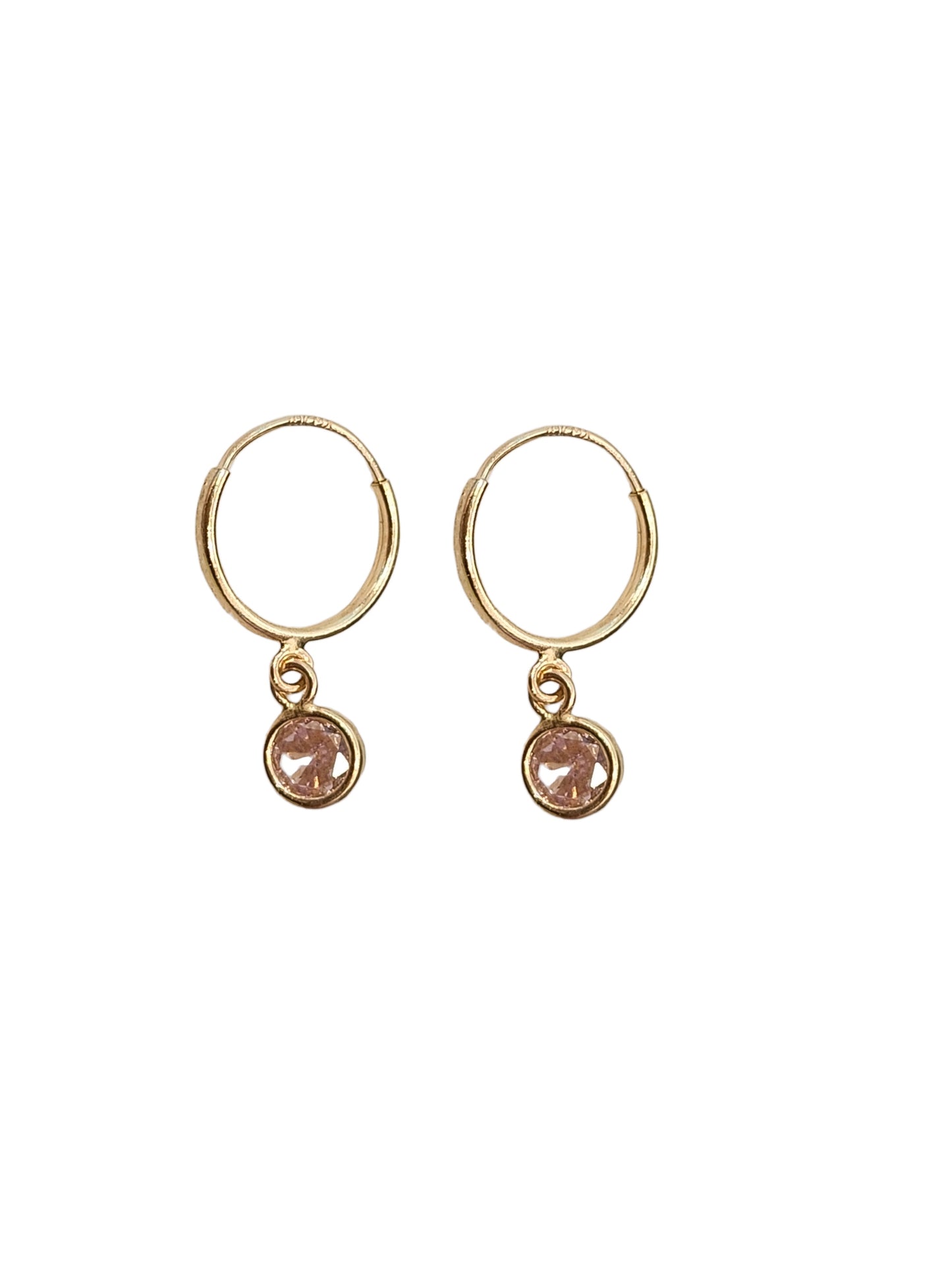 Par arracada mini con dije circonita Oro 10K