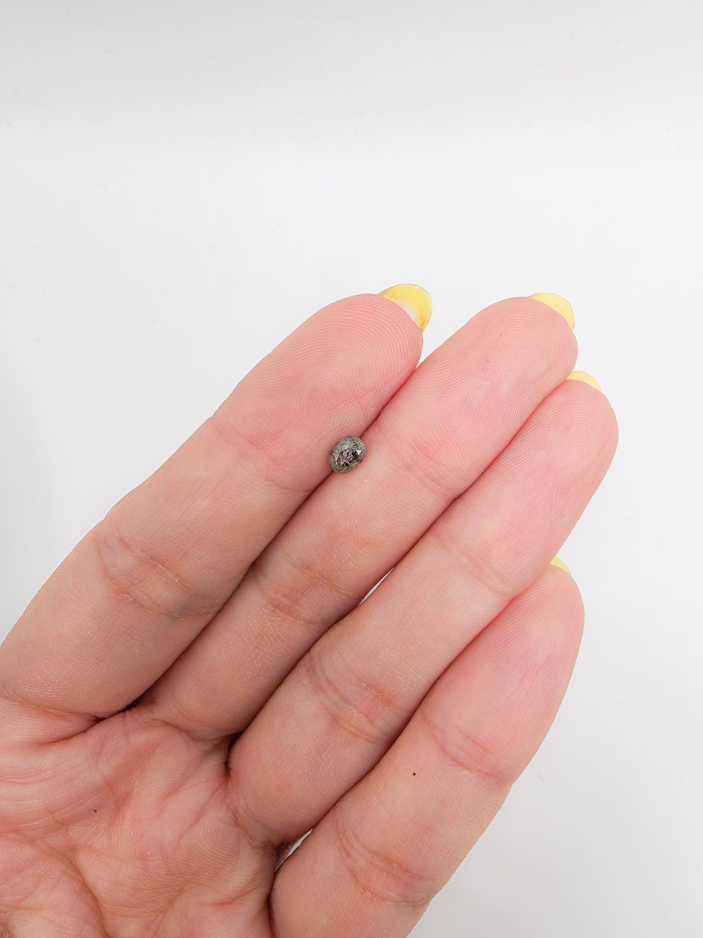 Anillo de diamante natural "Salt and Pepper"solitario oro 10k corte Oval 2