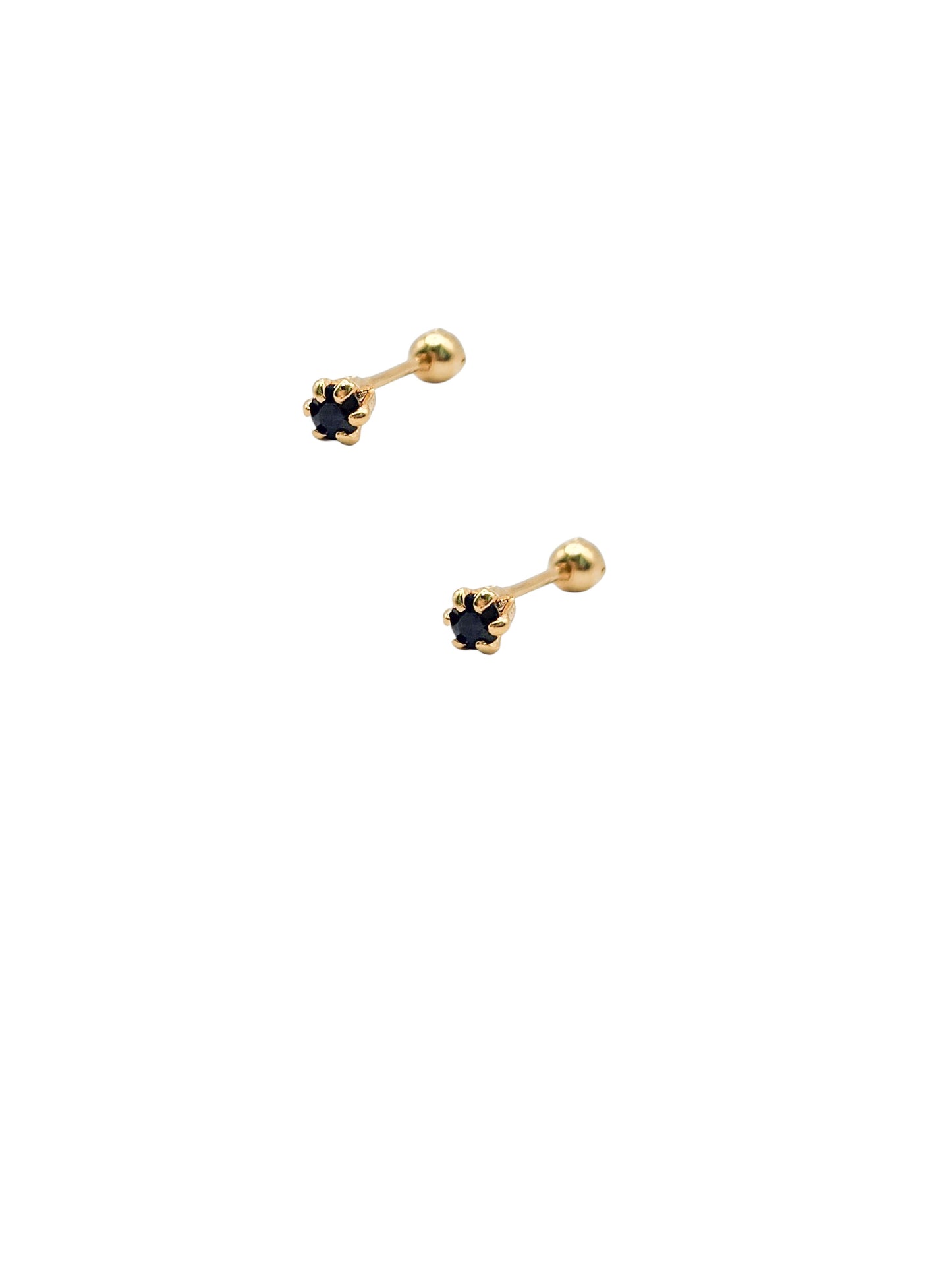 Par de Aretes broquel piedra natural zafiro negro plata 925 con baño de oro
