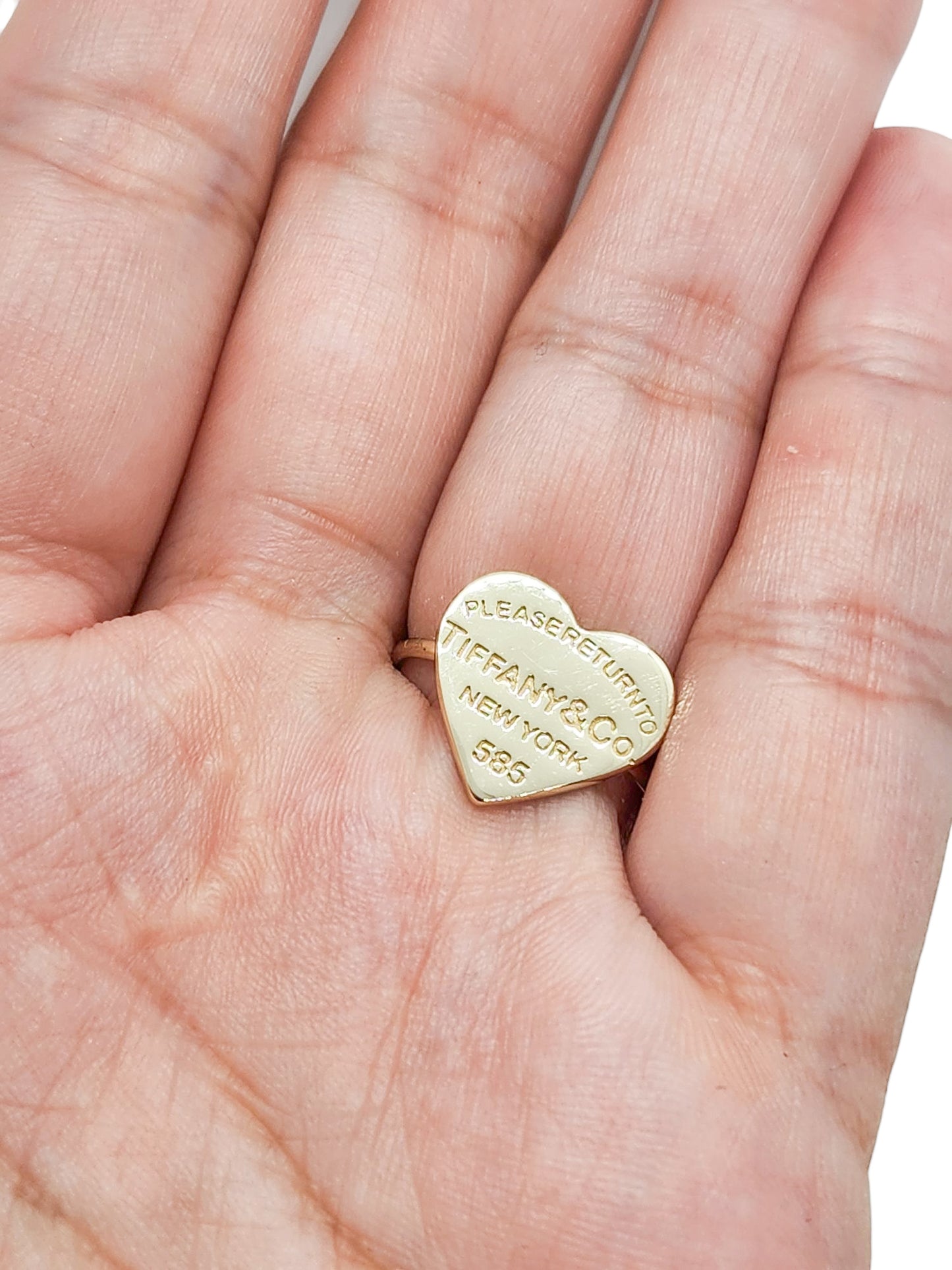 Anillo corazón  GRANDE oro 10k