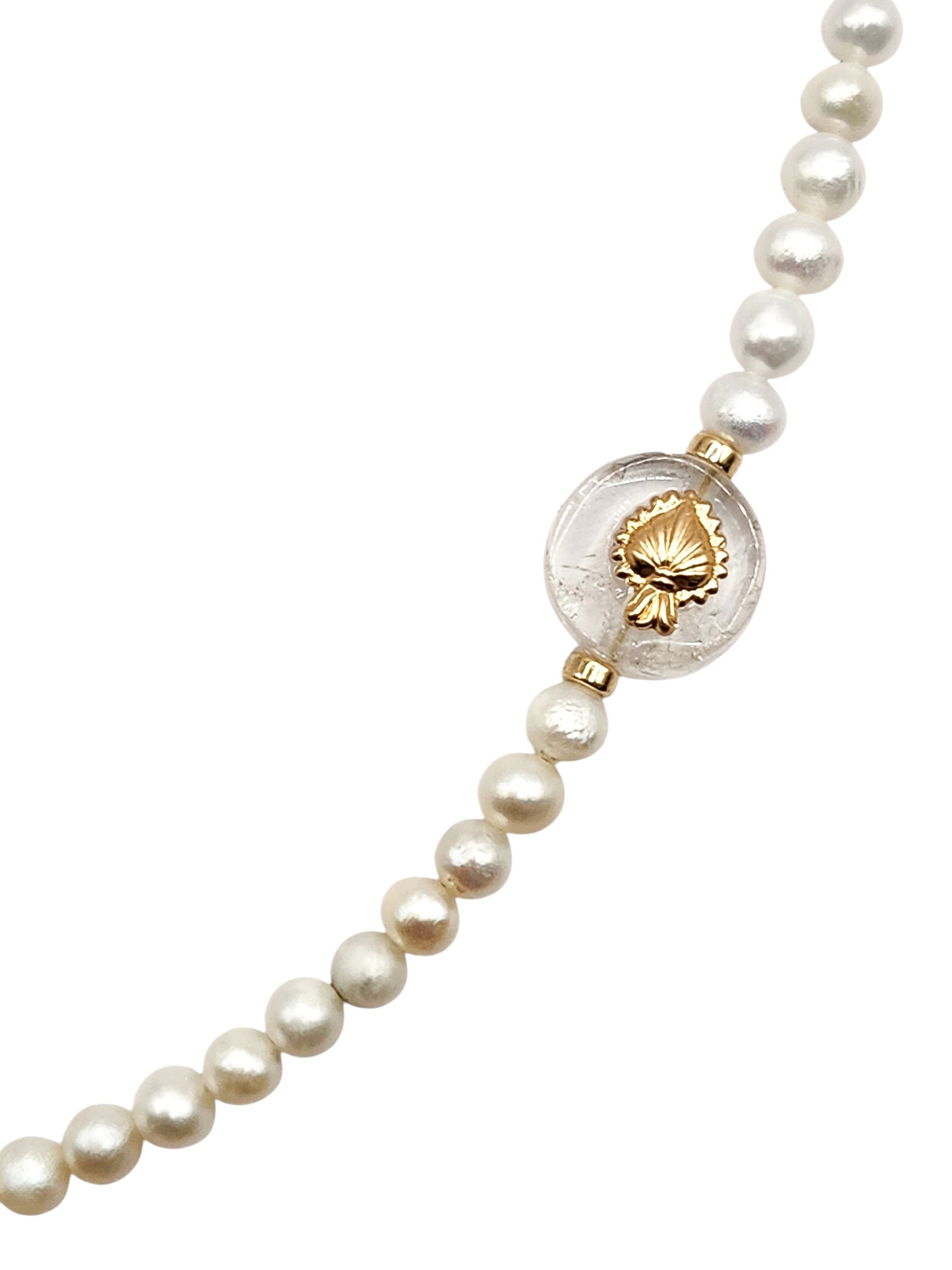 Collar de perlas y bimetal cuarzo corazón