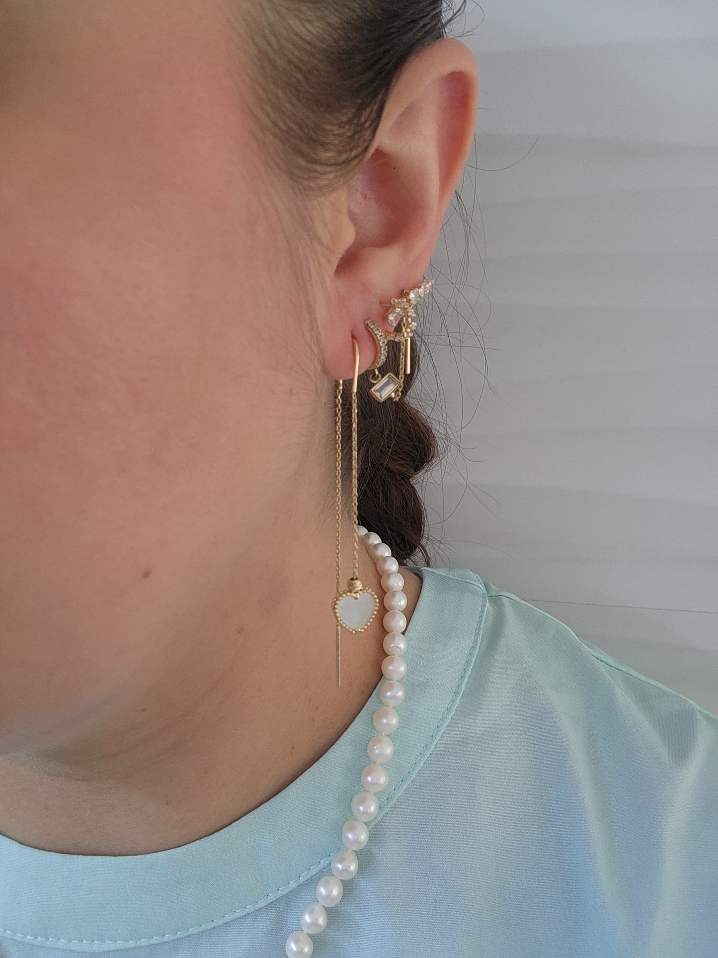 Par de arete colgante corazón madre perla oro 10k DORADO