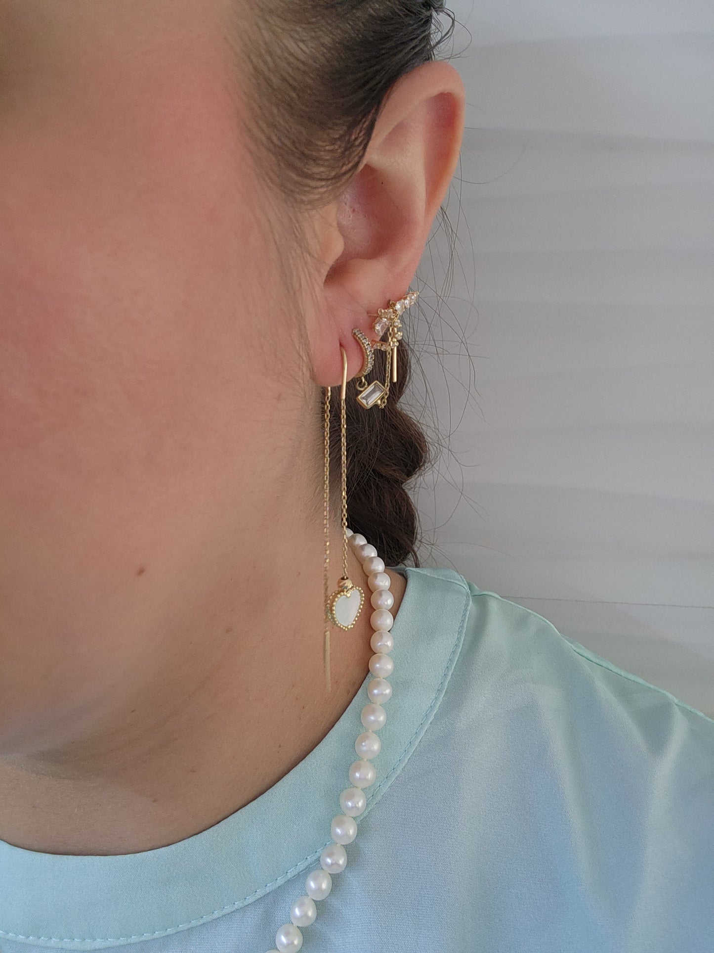 Par de arete colgante corazón madre perla oro 10k DORADO