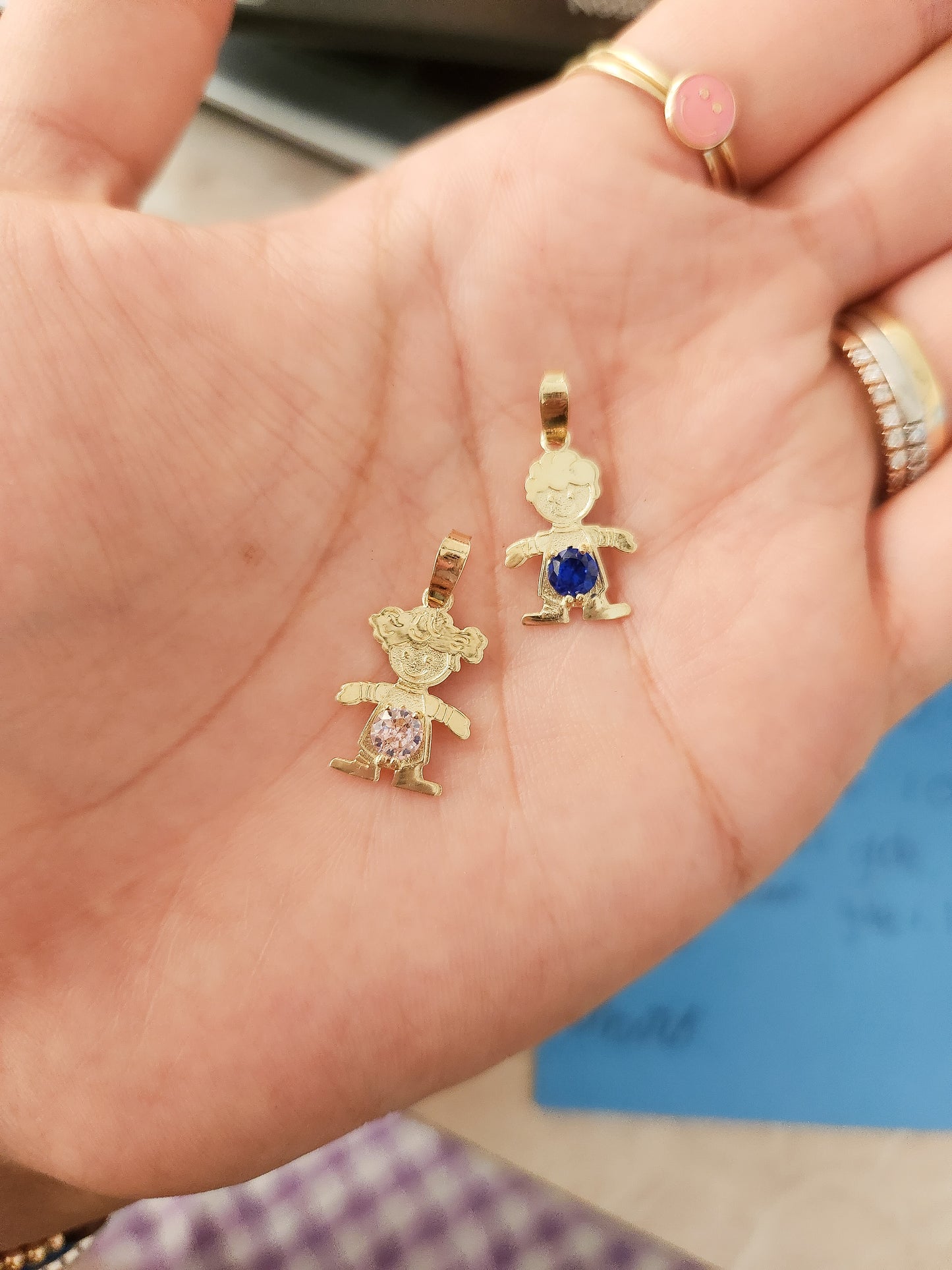 Dije niño piedra azul 10k