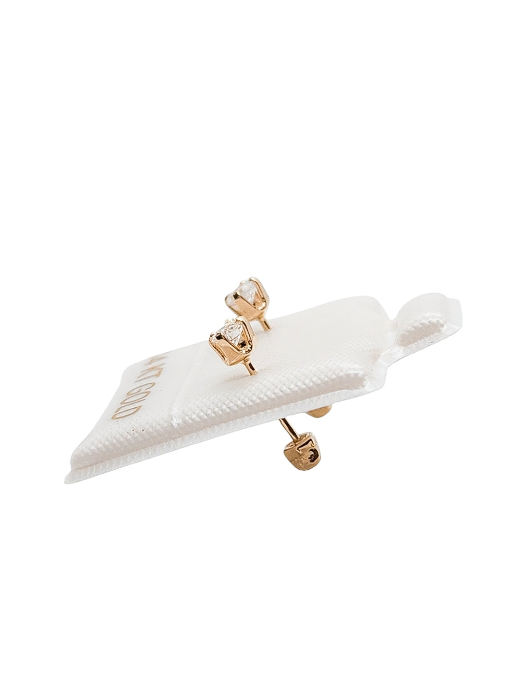 Par de Broquel con diamante natural 18 pts Oro de 14k DORADO