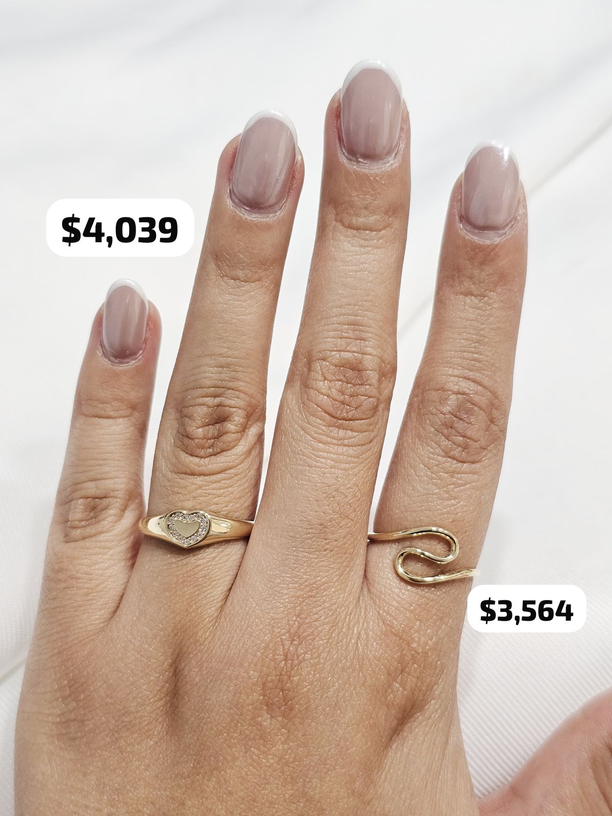 Anillo ondas y corazón con piedras oro 10k dorado