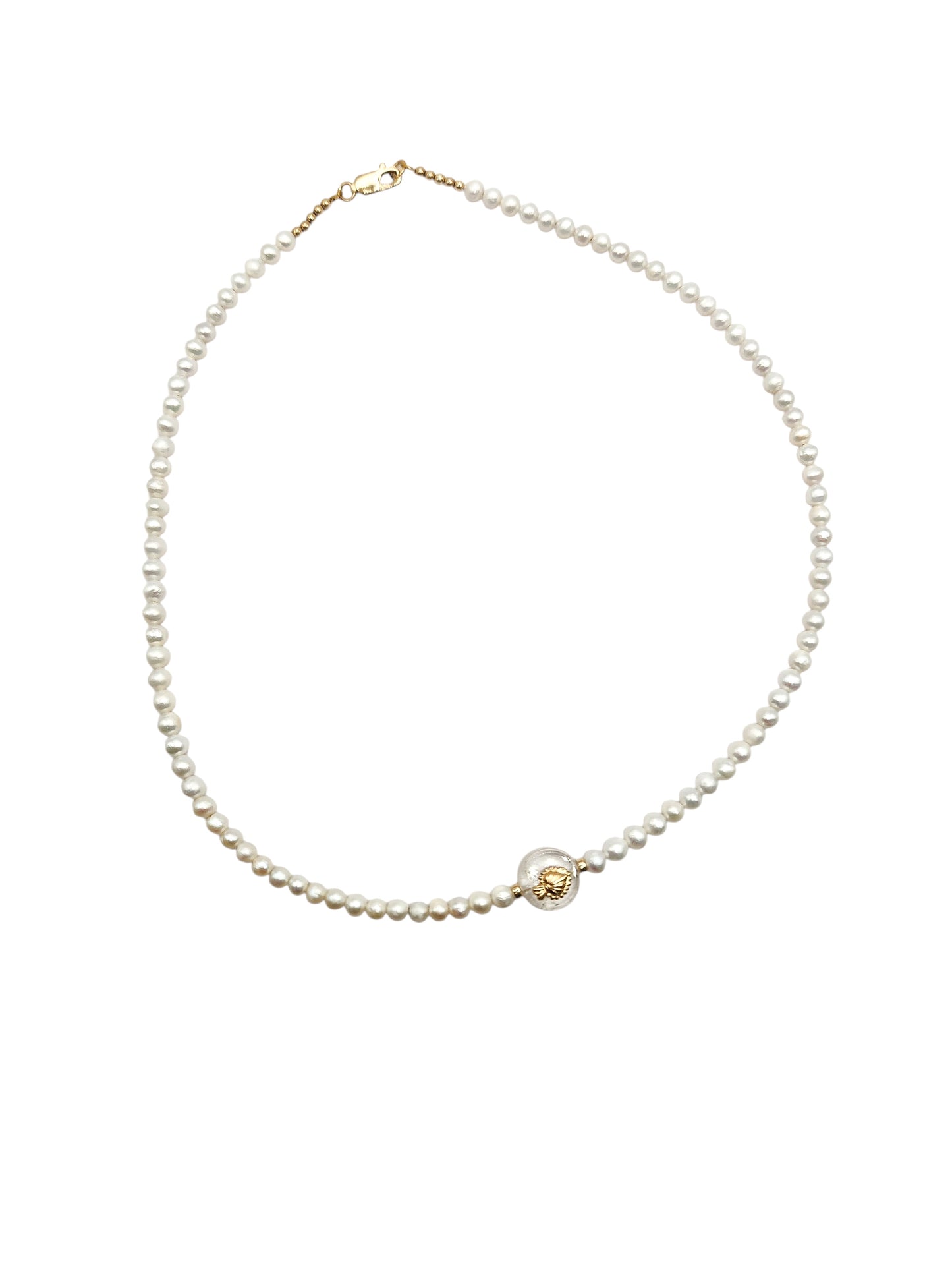 Collar de perlas y bimetal cuarzo corazón